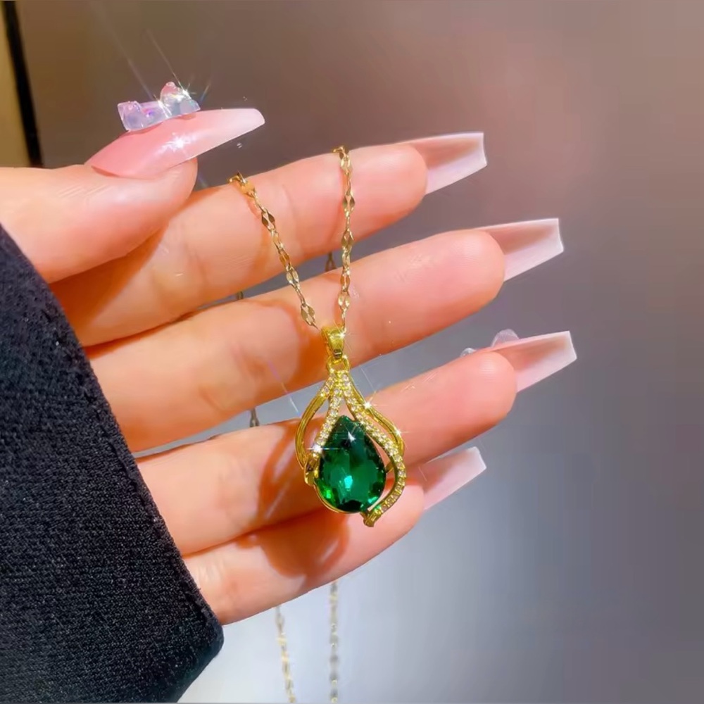 14K GOLD PLATED Teardrop Diamond Gemstone Pendant Necklace